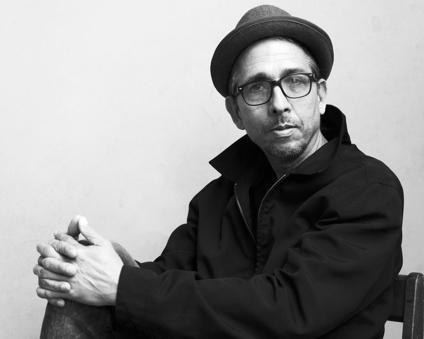 El artista cubano Gustavo Pérez presenta en Miami su libro Cobre y el documental&nbsp;Ave María.