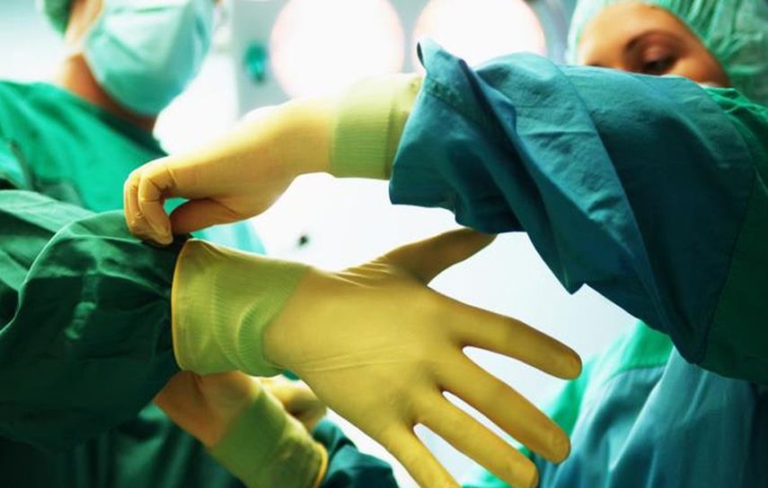 La medida prohibiría el pago de a clínicas que, además de proveer el servicio de interrupción de embarazos, conducen otros exámenes médicos (ARCHIVO)