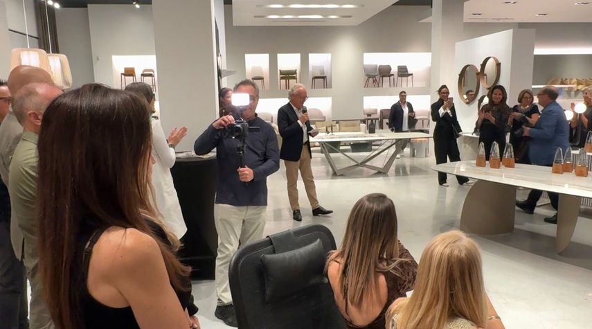 Los líderes del interiorismo en Miami, capturados en un momento de inspiración durante la celebración de Design Minds 2025.
