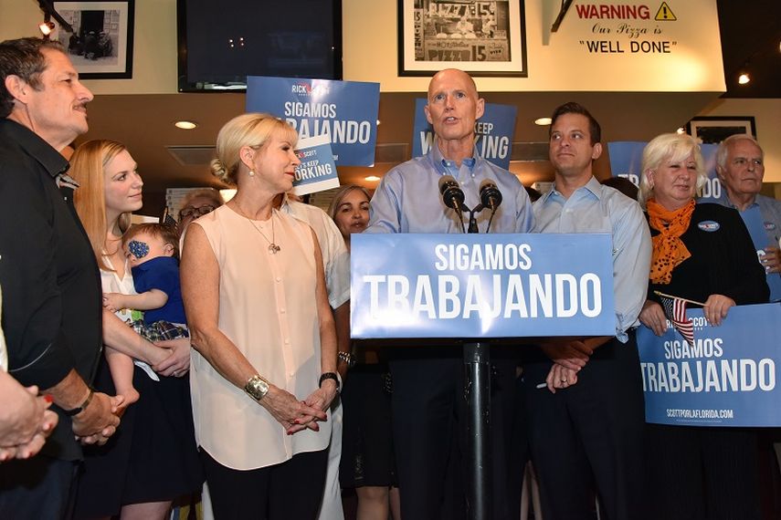 Sondeo revela que Scott y Crist mantienen empate en intención de voto en Florida