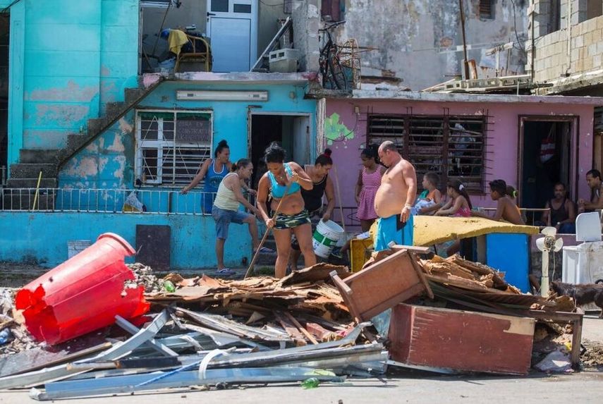 Según fuentes oficiales, solo en La Habana se contabilizan 157 derrumbes totales y 986 parciales.