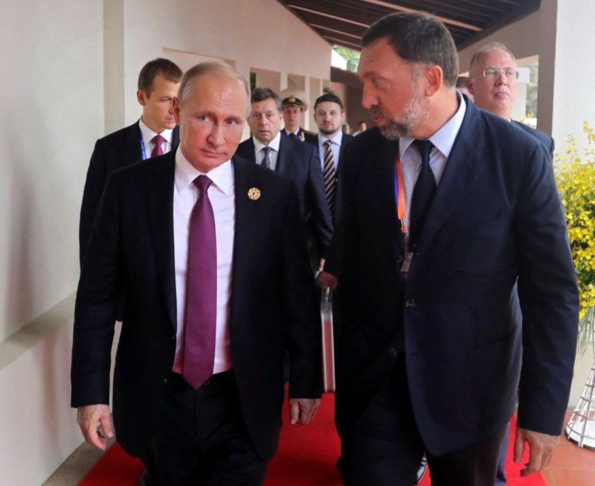El presidente ruso Vladimir Putin y el magnate Oleg Deripaska.