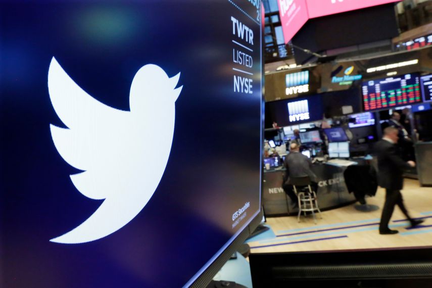 Logo de Twitter en una de las pantallas de la Bolsa de Nueva York.