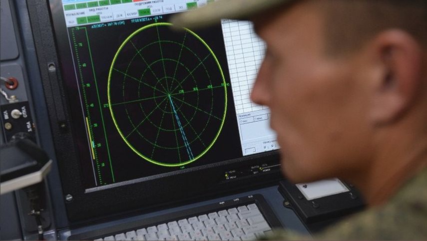 Ya este&nbsp;martes un avión de combate ruso y otro de reconocimiento estadounidense volaron peligrosamente cerca sobre aguas del Báltico.