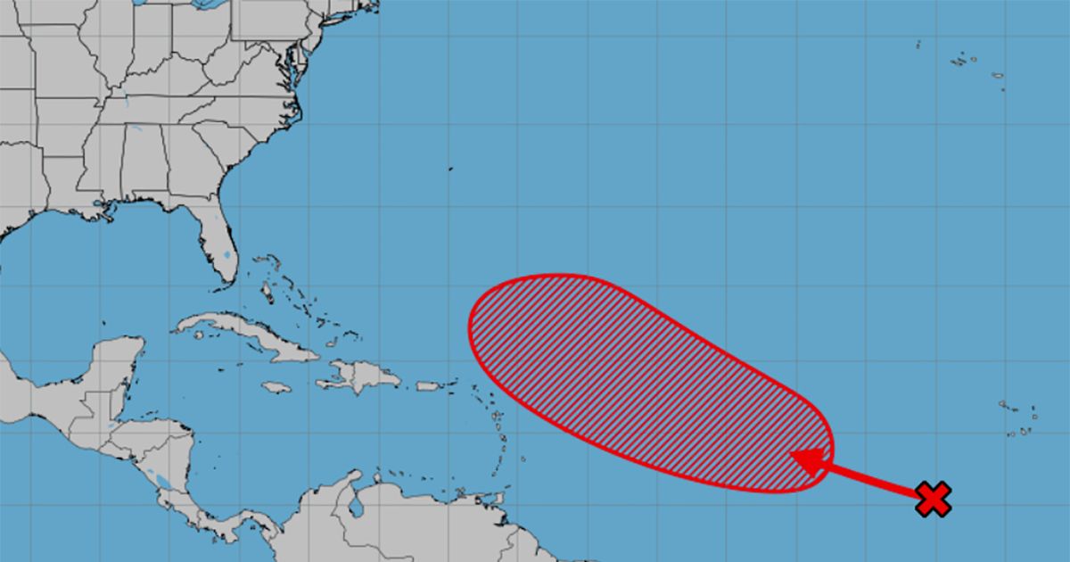 Piden estar atentos a onda tropical que avanza por el Atlántico