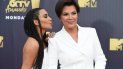 Kim Kardashian West, izquierda, y Kris Jenner llegan a los premios MTV Movie and TV Awards en el Barker Hangar el sábado 16 de junio de 2018, en Santa Monica, California. 