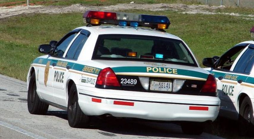 Hernández dijo a DIARIO LAS AMÉRICAS que actualmente “hay muchos policías que reciben muy buenos salarios (...) y eso no es sostenible para el Condado ni para el Departamento”. (Archivo)