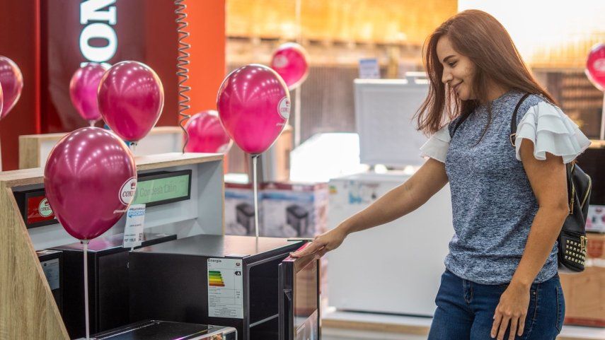 Según Condesa Latin, un grupo de influencers del hogar y creadores de contenido especializados en diseño, elegir los colores adecuados es el primer paso para transformar un espacio en algo único y personal.