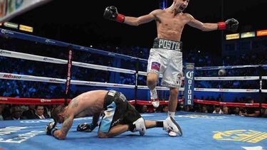 Postol tras el golpe que sacó de combate a Matthysse. (CORTESÍA) 