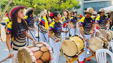 El evento contó con la presentación artística de los alumnos anfitriones