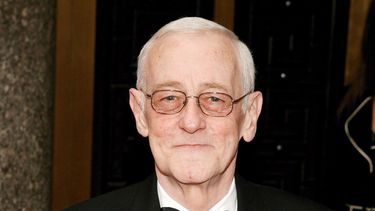 el actor estadounidense&nbsp;John&nbsp;Mahoney.