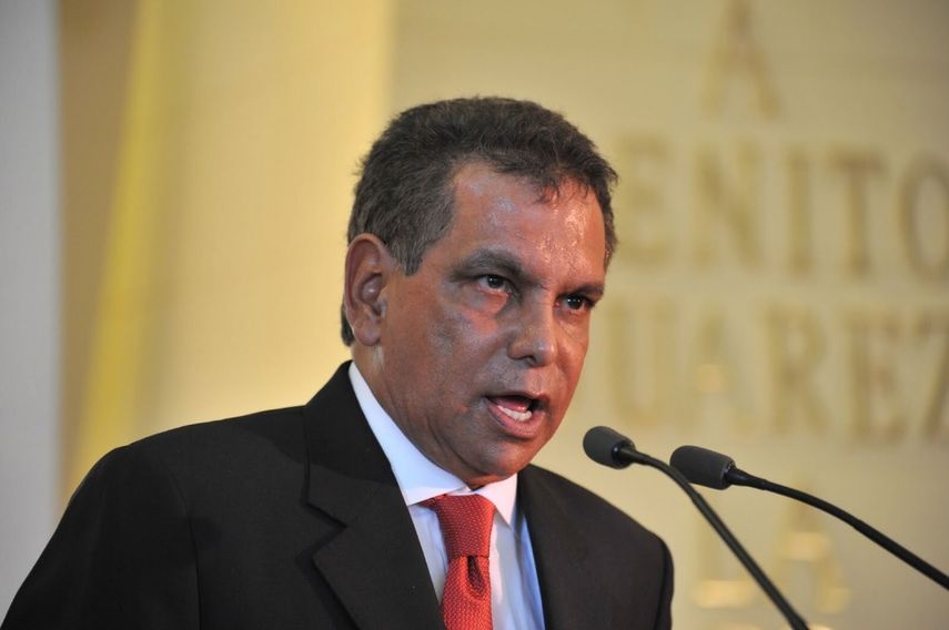 Fidel Herrera Beltrán milita en el mismo partido que el presidente mexicano Peña Nieto.