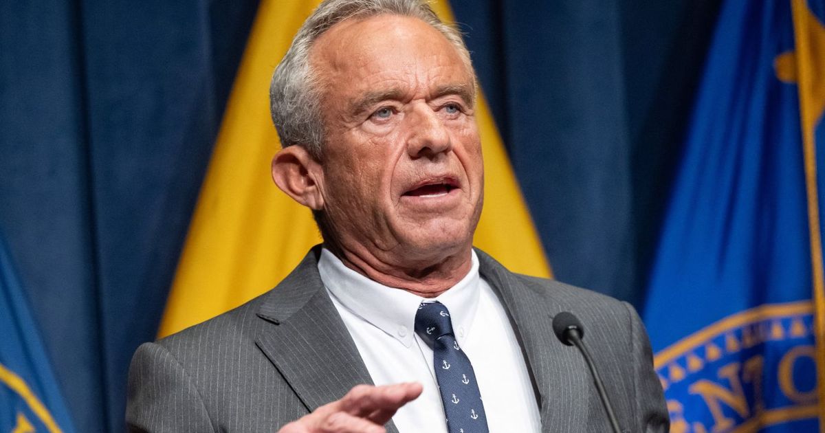 EEUU finaliza contratos federales de inversión en “vacunas” con ARNm