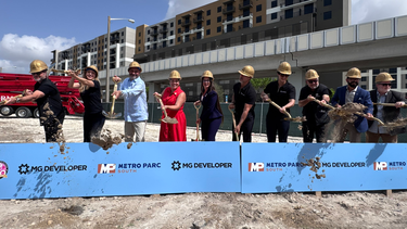 Inicio simbólico de las obras de Metro Parc South