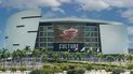 Fachada del recinto deportivo donde juegan los Miami Heat.