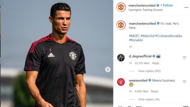 Cristiano Ronaldo durante su primer entrenamiento en su nueva pasantía con el Manchester United