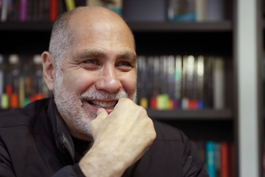 El escritor mexicano Guillermo Arriaga.