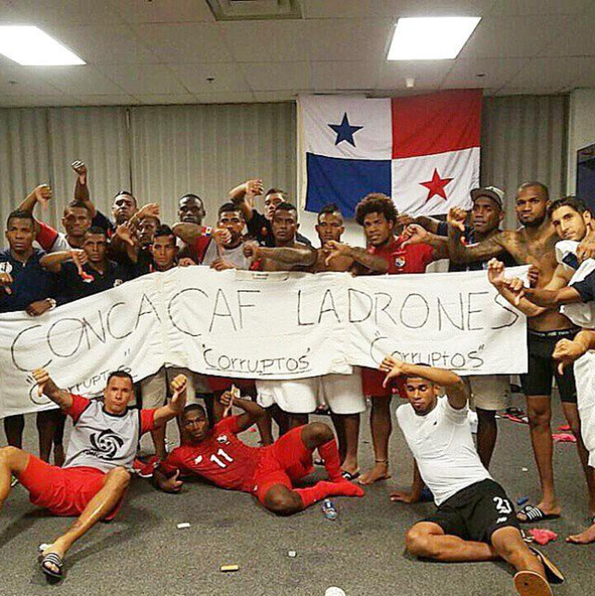 El equipo de fútbol de Panamá elevó su queja. (TWITTER)