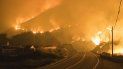 El llamado incendio Colorado, arde cerca de la Autopista 1 cerca de Big Sur, California, el 22 de enero de 2022. 