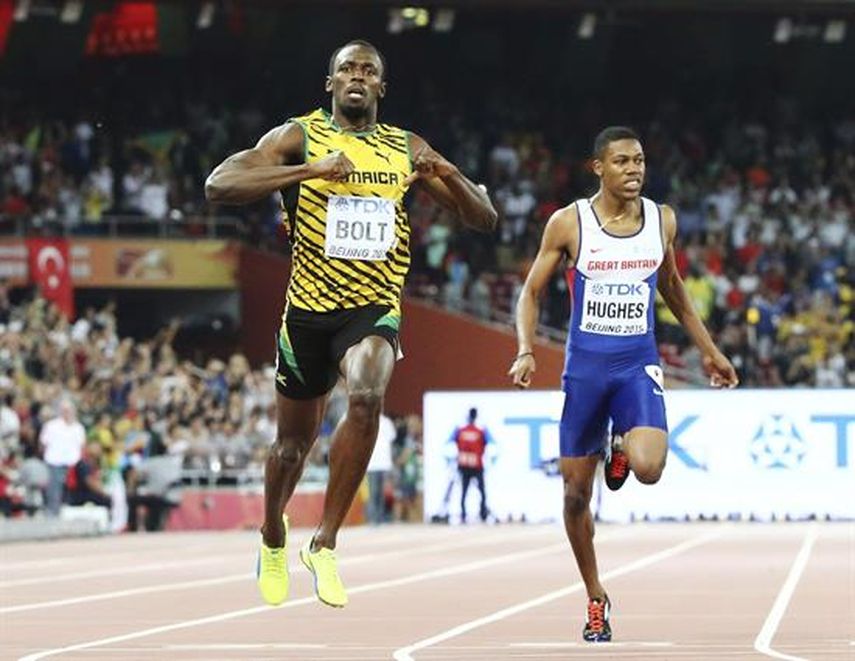 El anunciado choque de trenes entre Bolt y Gatlin terminó con el mismo resultado que en los 100 metros. (EFE)