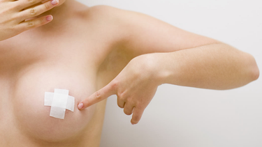 Dependiendo del momento en que ocurre, la mastitis puede ser clasificada en dos grandes grupos: puerperal y no-puerperal. (Archivo)