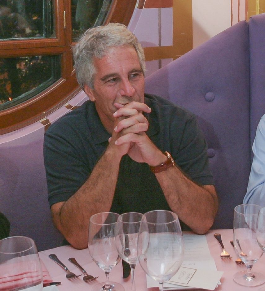 Jeffrey Epstein, magnate y broker estadounidense, se suicidó en su celda a los 66 años, la noche del 9 de agosto de 2019.