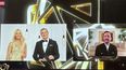 El evento fue conducido en español, la lengua que une tanto a organizadores como a nominados, por la modelo Valeria Mazza y Alan Tacher