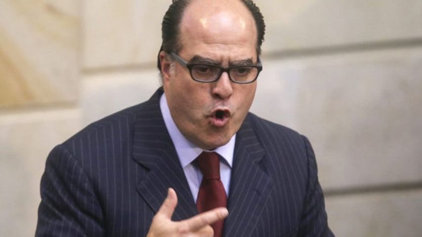 El comisionado presidencial para Relaciones Exteriores, Julio Borges.