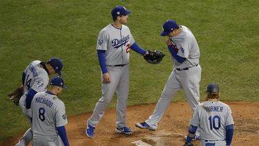 Los actuales campeones de las Grandes Ligas, están abajo en la serie ante los Medias Rojas por 2-0