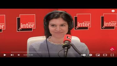 La escritora y periodista francesa Clara Dupont-Monod.