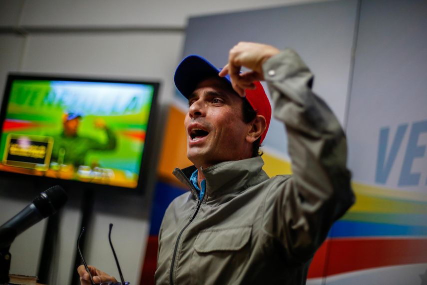 Capriles expresó que el Gobierno quiere tomar decisiones, respaldado en una  Constituyente , como la remoción de la fiscal general, Luisa Ortega