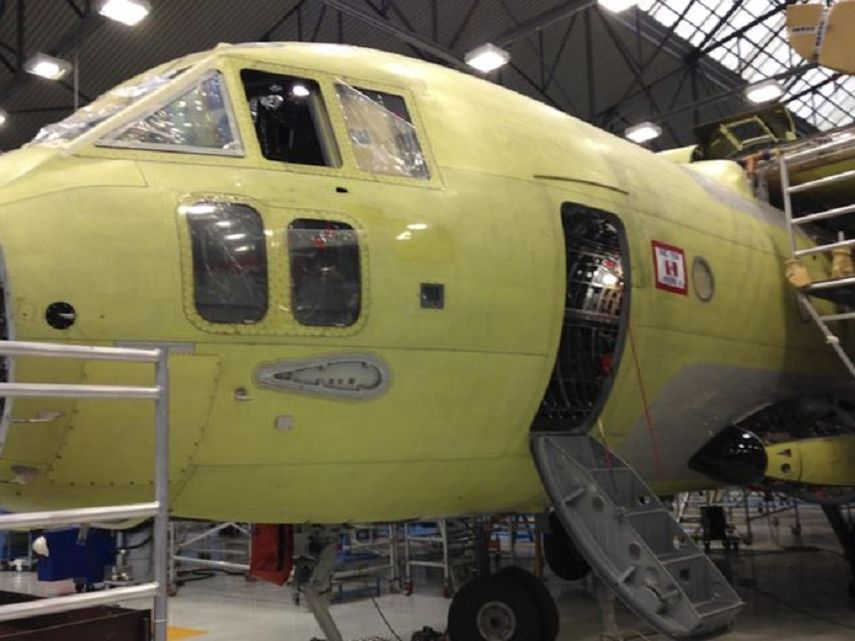 Los aviones construidos por la empresa italiana Alenia Aermacchi, se encuentran en su cuarta etapa de fabricación. (Cortesía)