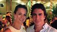 La actriz Sonya Smith posa junto a su actual pareja, el actor Ricardo Chávez. (FACEBOOK).