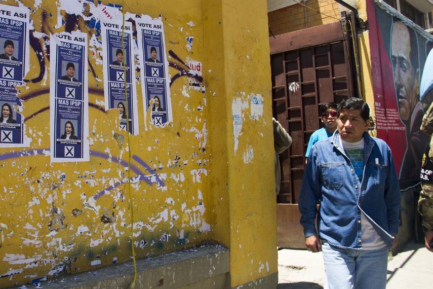 Elecciones en un colegio electoral de La Paz, Bolivia.&nbsp;