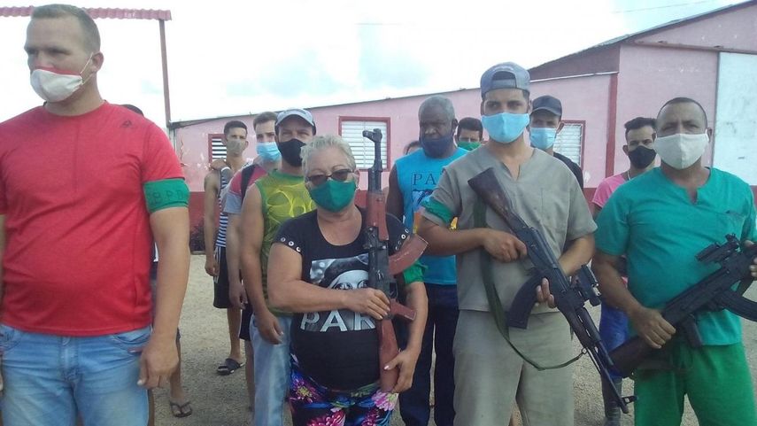 Cubano contra cubano: Turbas castristas amenazan con brutal represión