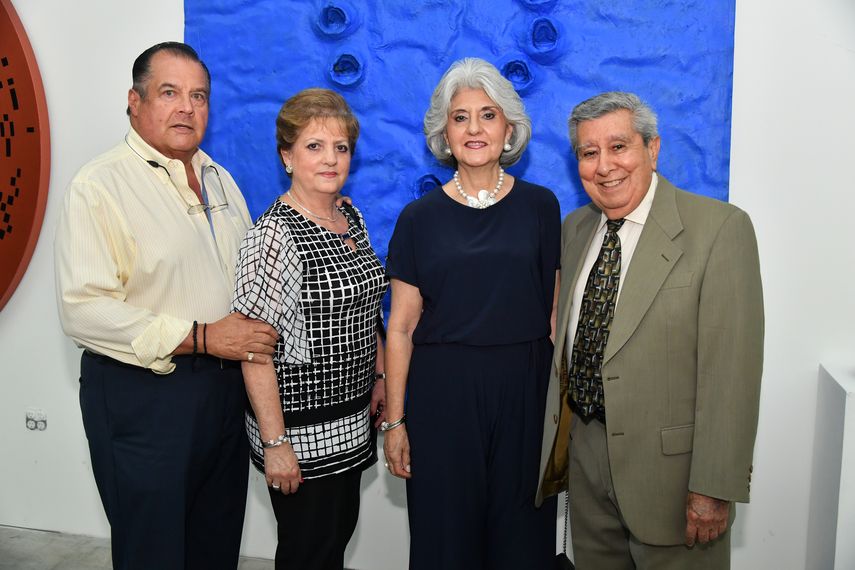 Héctor y María Lucía Marulanda junto a Emita y Luis Algarra.