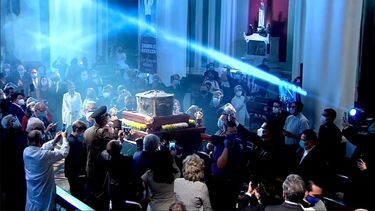 Momento de la exhumación de los restos mortales del Dr José Gregorio Hernández.&nbsp;