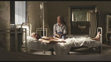 Escena de la cinta cubana Santa y Andrés, del director Carlos Lechuga. 