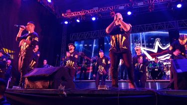 Los Kumbia Kings se presentaron en la tradicional ceremonia del Grito de Independencia del municipio de Soledad, en San Luis Potosí, México.&nbsp;