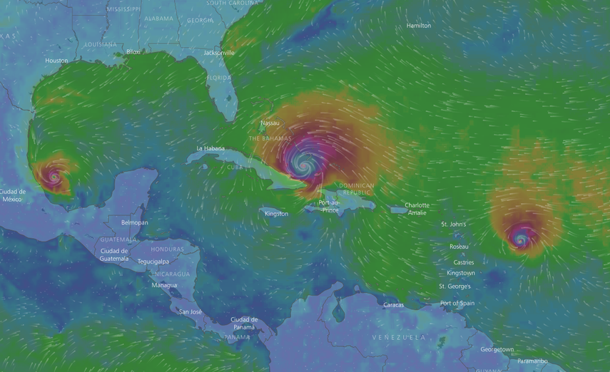 Captura de pantalla de los tres huracanes formados en el Atlántico. 