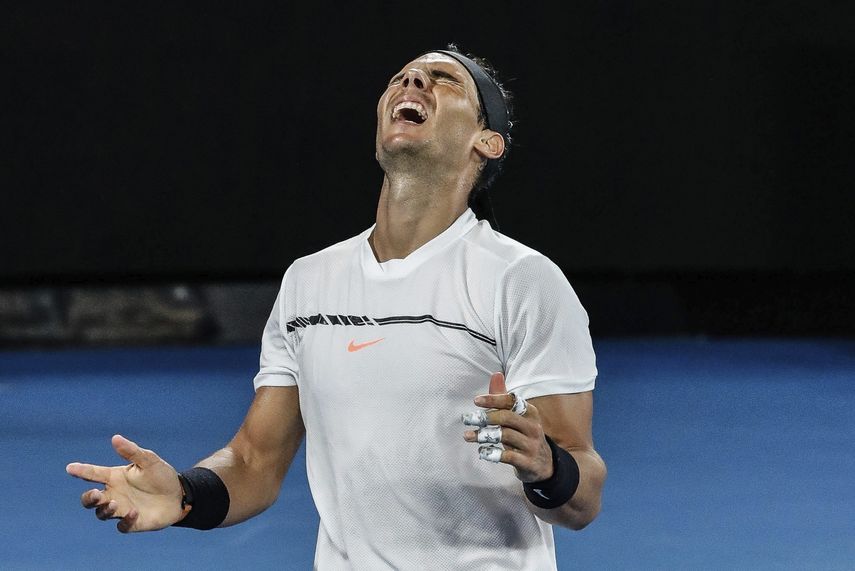 Nadal&nbsp;celebra su victoria en la semifinal del Abierto de Australia tras&nbsp;cuatro horas y 56 minutos de intensa batalla ante el búlgaro Grigor Dimitrov