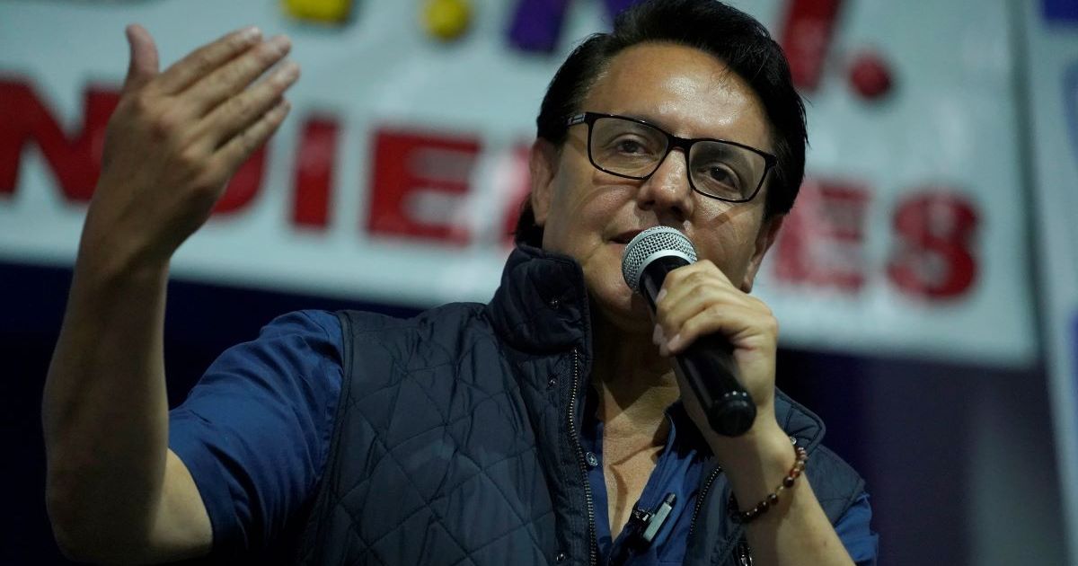 Suspenden a jueza que lleva el caso del asesinato de Fernando Villavicencio en Ecuador