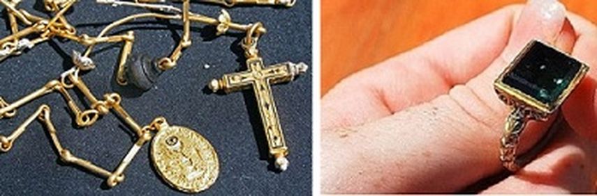 Medallón y anillo de oro con una esmeralda que formaba parte del tesoro del galeón español Nuestra Señora de Atocha. (EFE)