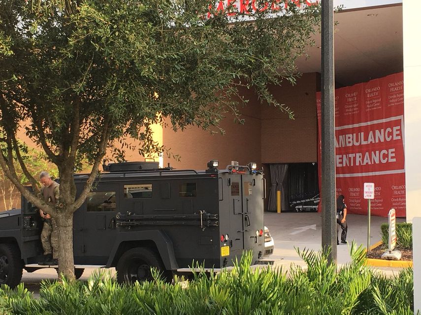 Las autoridades cerraron el acceso al hospital. 