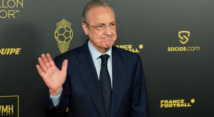 El presidente del Real Madrid, Florentino Pérez, posa para una foto previo a la ceremonia del Balón De Oro, en París, Francia, el 18 de octubre de 2022.