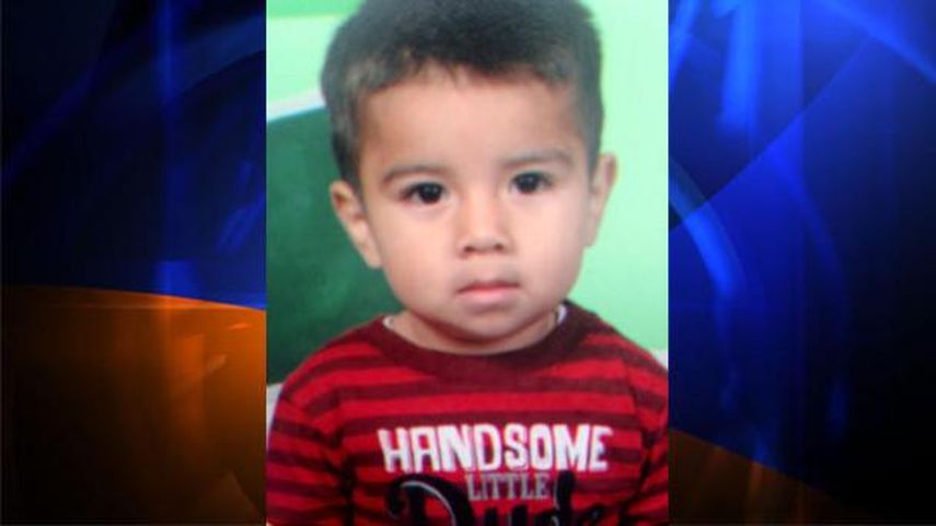 Edwin Vargas de dos años de edad y origen hispano  (@MissingUSnews)