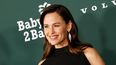 La actriz estadounidense Jennifer Garner asiste a la gala Baby2Baby en el Pacific Design Center en West Hollywood, California, el 9 de noviembre de 2024.