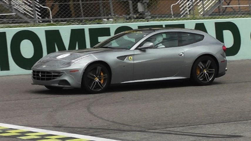 los organizadores quisieron montar una actividad para que los fervientes seguidores del automovilismo pudieran manejar sus propios vehículos Ferrari con total libertad, aunque cumpliendo con todas las precauciones.