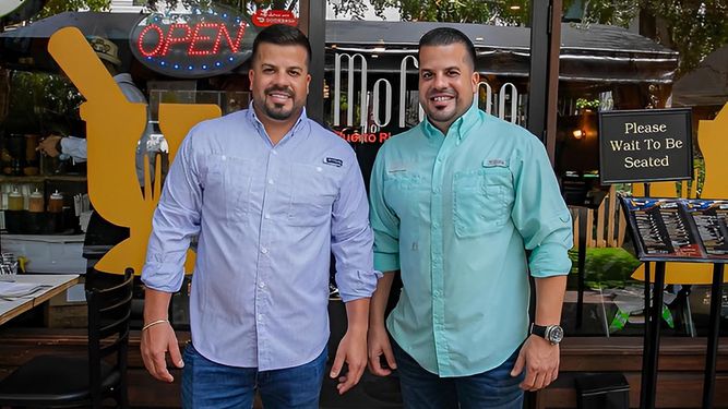 Omar y José Colón, restaurante Mofongo en Miami.