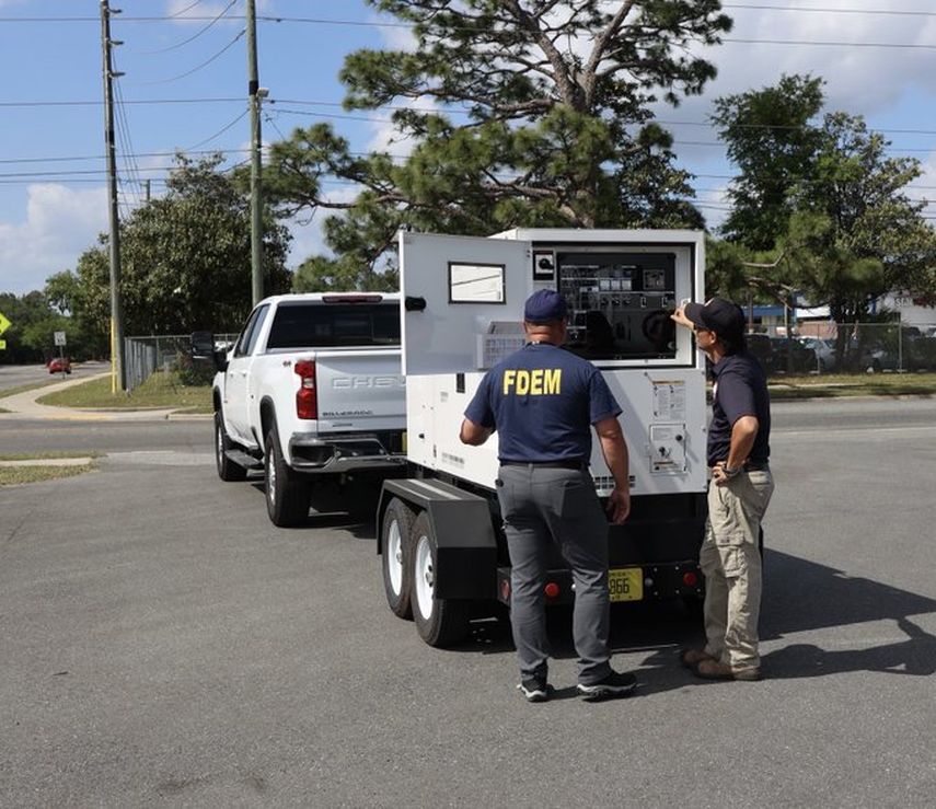 Equipos de FDEM se preparan para partir.&nbsp;